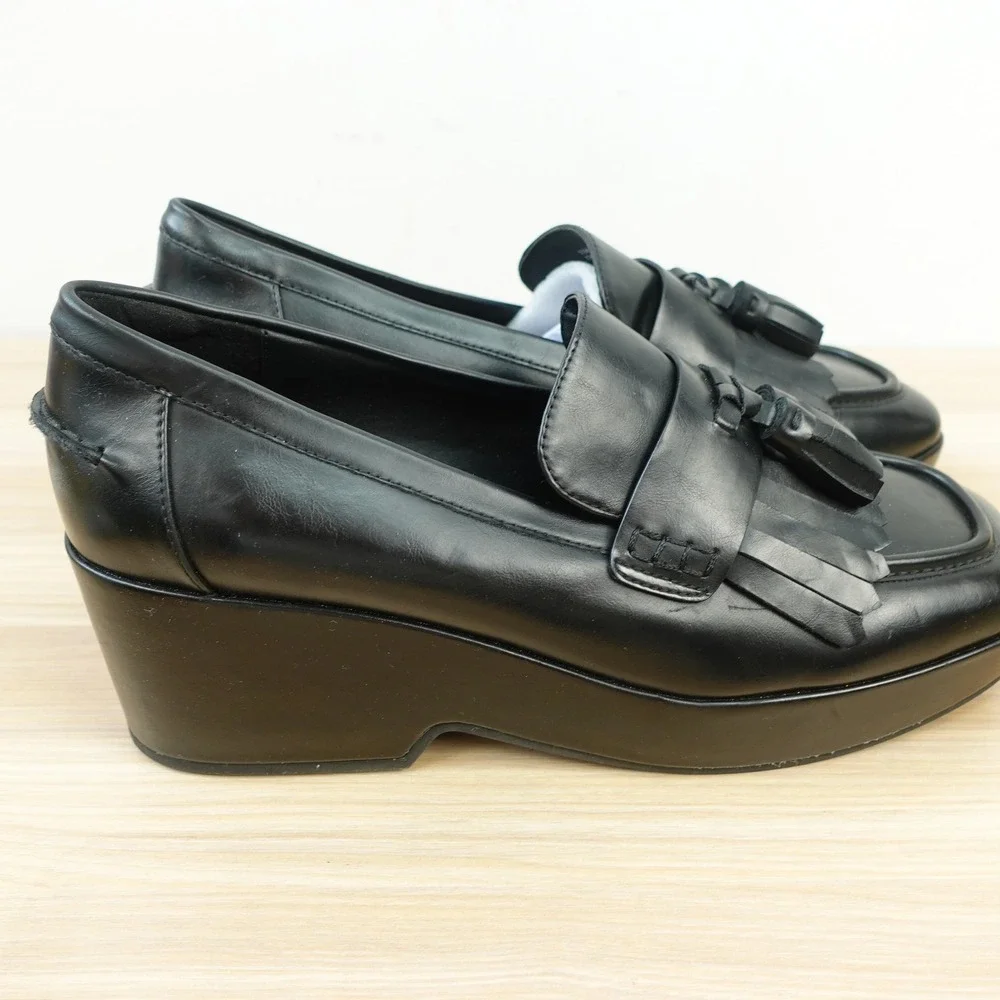Office Siren Platform Loafers Womens 10 M Black Tassel Kiltie Chunky AEROSOLES